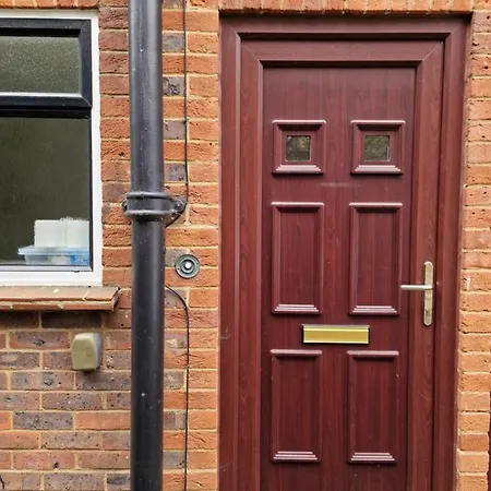 Millmead Apartment In Central Guildford With Parking Exterior photo